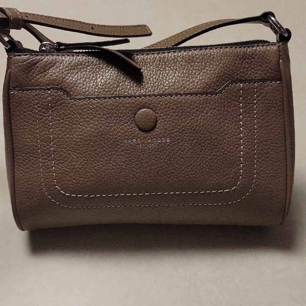 Marc Jacobs Tan Leather Crossbody